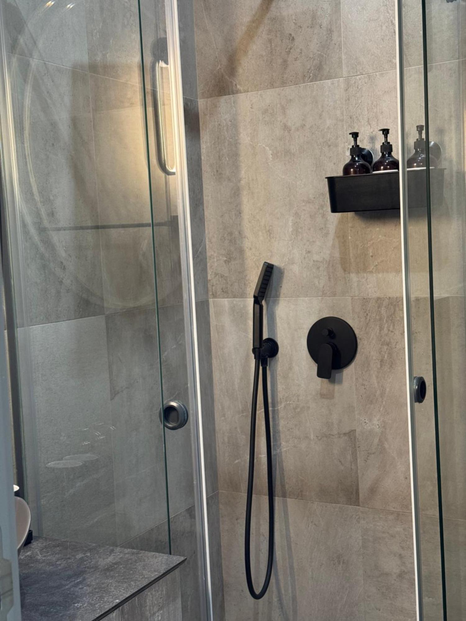Apartment Simba Knez Mihailova Belgrado Buitenkant foto